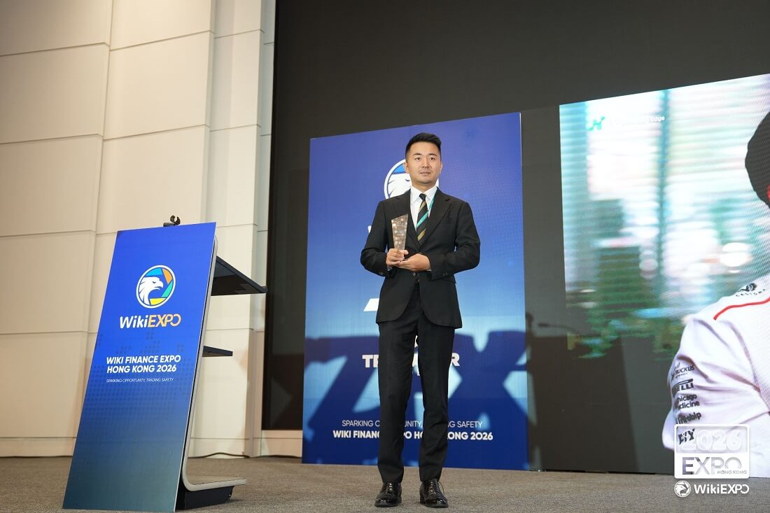 RYOEX representative receiving an award on stage at WikiEXPO HK 2026