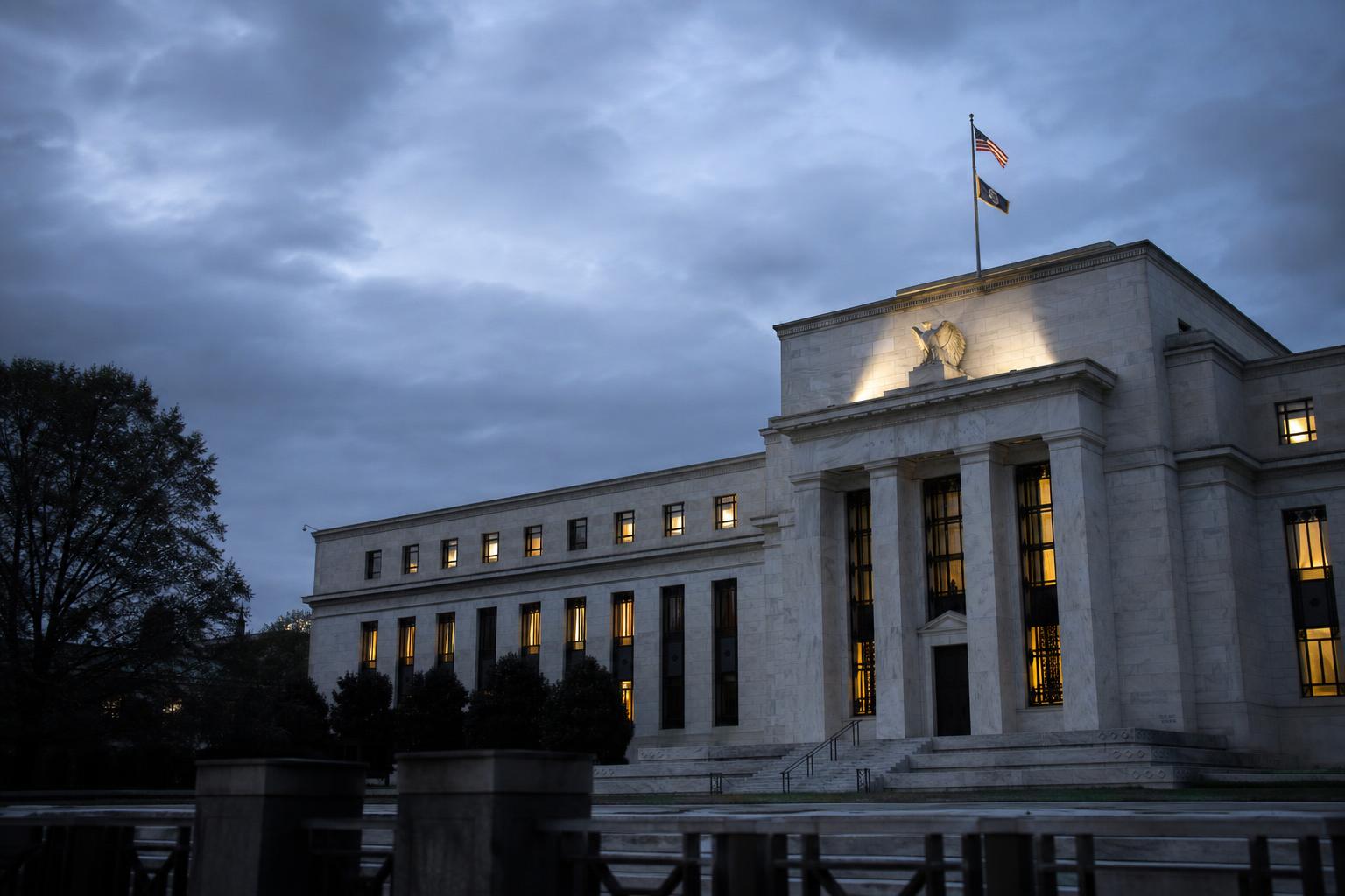 Fed hold sparks U.S. rate surge; Dow drops 1,153 points