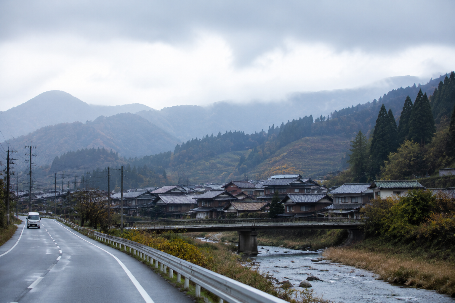經產省認定過疏地生活支援事業　2026年導入金融支援制度